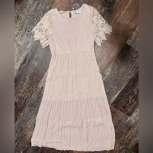 Polagram Blush Pink Midi Dress with Lace Sleeves